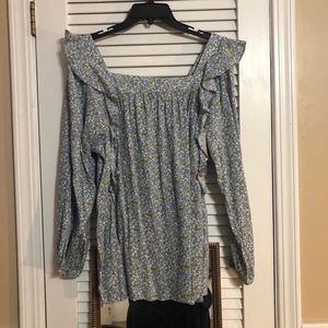 CHAPS women’s top - Medium